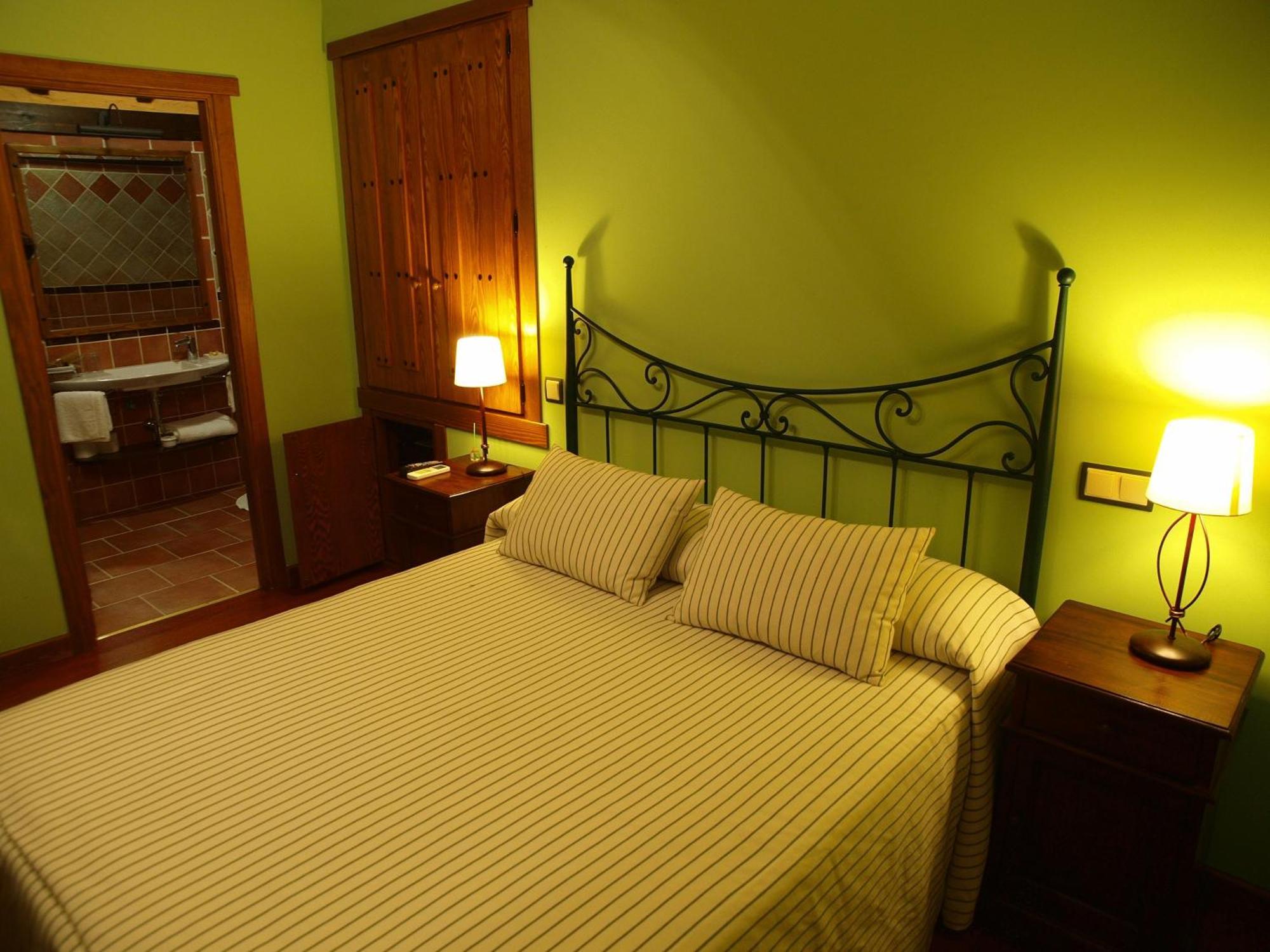 Hostal El Cerro - Only Adults Pedro Bernardo Eksteriør billede